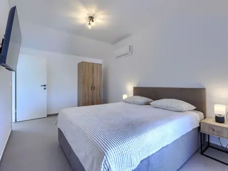Di Gigi – Maison 4 chambres avec piscine privée : photo 18