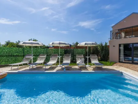 Di Gigi – Maison 4 chambres avec piscine privée : photo 32