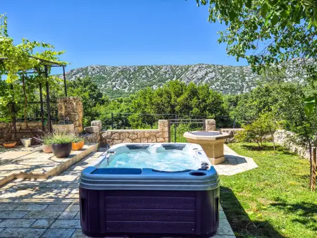Maison Katarina avec jacuzzi à Crikvenica : photo 10