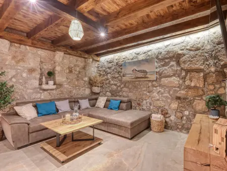 Villa Lara, maison 2 pièces avec jacuzzi à Grižane : photo 2