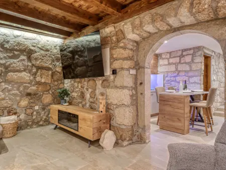 Villa Lara, maison 2 pièces avec jacuzzi à Grižane : photo 8