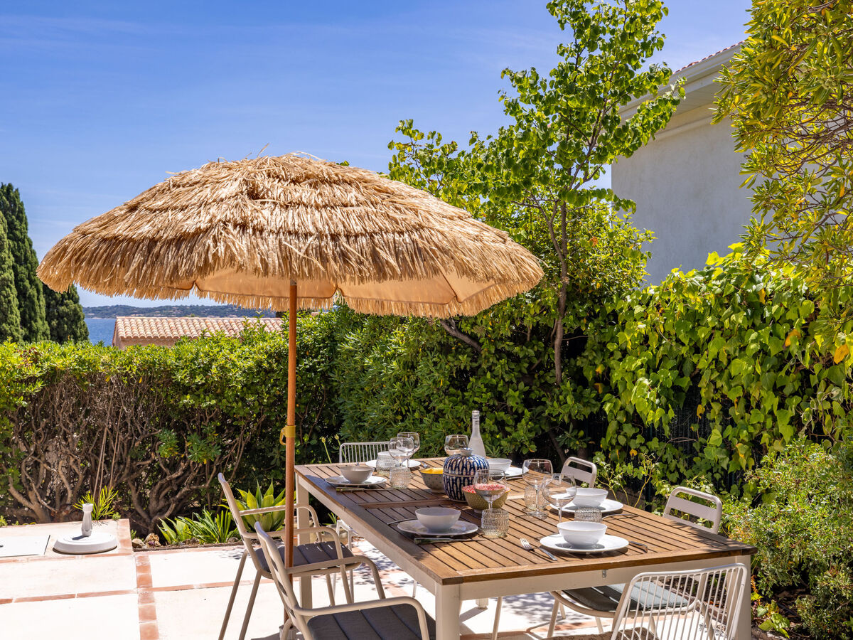 Villa Floralies à Sainte-Maxime, piscine et vue mer - Photo 29