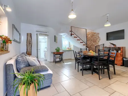 Pišurinka, maison 4 pers. avec piscine privée à 15 m de la mer : photo 3