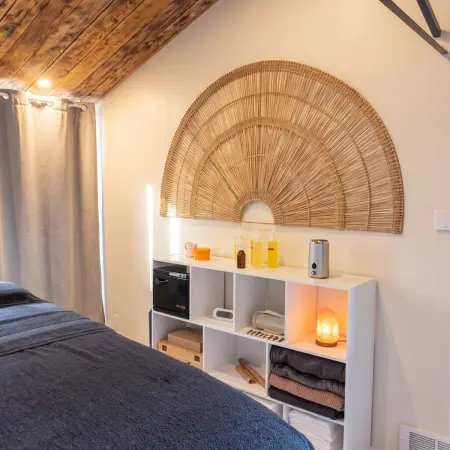 Chalet avec piscine partagée et jardin à Chazemais, 6 personnes : photo 12