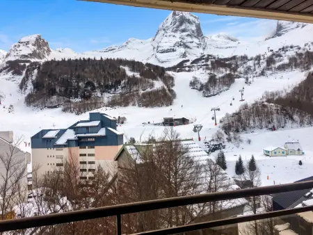 Appartement 34 m² vue montagne à Eaux-Bonnes, balcon et terrasse : photo 8