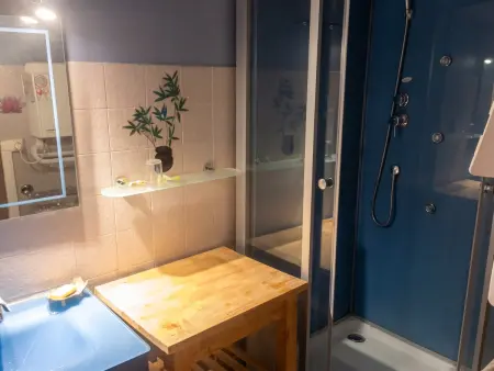 Appartement 34 m² vue montagne à Eaux-Bonnes, balcon et terrasse : photo 9