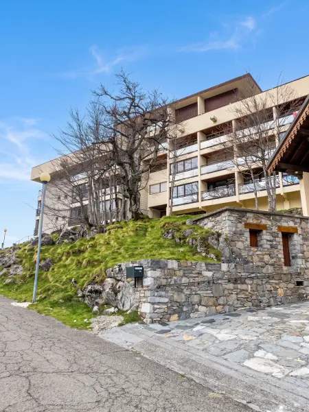 Appartement 34 m² vue montagne à Eaux-Bonnes, balcon et terrasse : photo 10