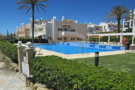 Maison 3 chambres face à la plage à Estepona : photo 2