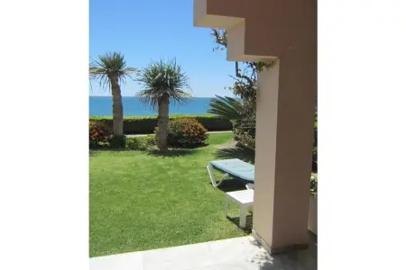 Maison 3 chambres face à la plage à Estepona : photo 16
