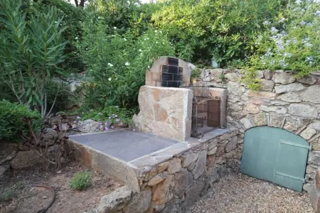 235103, Maison de vacances à Grimaud avec piscine - Photo 13