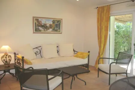 Villa Lou Colombier avec piscine et jacuzzi à Carros : photo 3