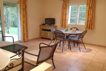 Villa Lou Colombier avec piscine et jacuzzi à Carros : photo 4