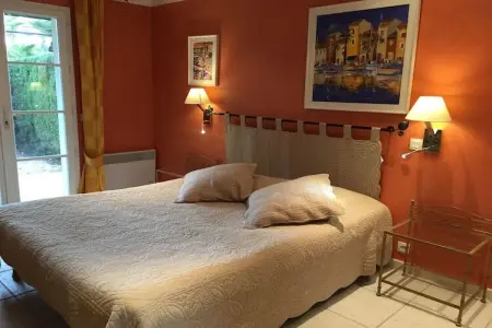 Villa Lou Colombier avec piscine et jacuzzi à Carros : photo 9