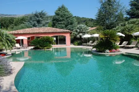 Villa Lou Colombier avec piscine et jacuzzi à Carros : photo 12