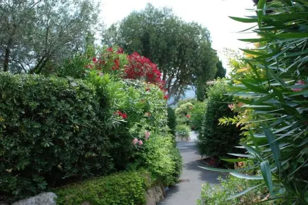 Villa Lou Colombier avec piscine et jacuzzi à Carros : photo 19