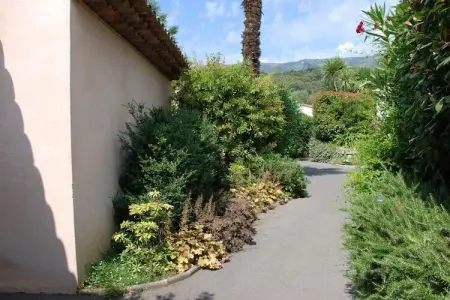 Villa Lou Colombier avec piscine et jacuzzi à Carros : photo 20