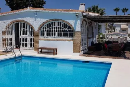 Monte Azul : maison 6 pers. avec piscine à 400 m de plage