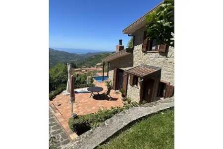 Villa Maison au Paradis à Castell'Umberto, piscine privée : photo 5