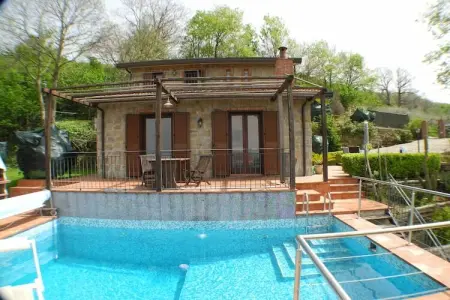 Villa Maison au Paradis à Castell'Umberto, piscine privée : photo 8