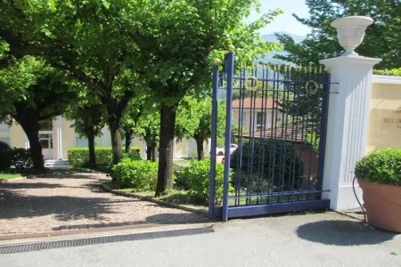 Maison « Il nido del lago » avec piscine à Porto Ceresio : photo 4