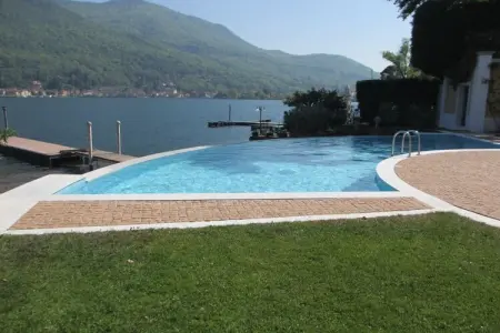 Maison « Il nido del lago » avec piscine à Porto Ceresio : photo 5