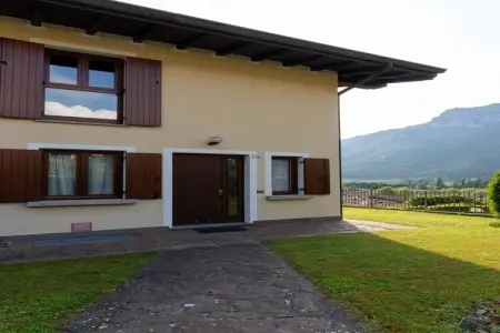Casa Flora : maison 6 pers. à Idro, vue collines : photo 5