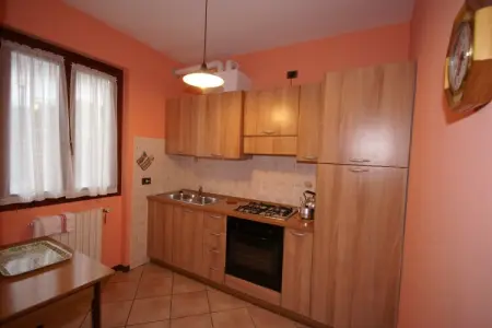 Casa Flora : maison 6 pers. à Idro, vue collines : photo 12