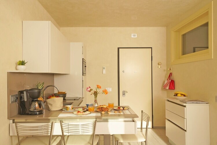Appartement 2 pièces Manerba del Garda, jardin direct plage - Photo 12