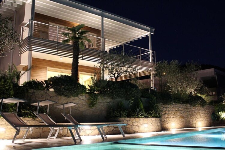 Maison avec jacuzzi au bord du lac de Garde - Photo 6