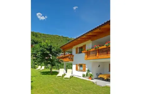 Maison vignes Lana - 2 pers, piscine & jardin : photo 2