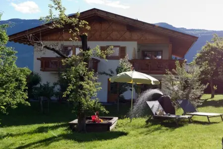 Maison vignes Lana - 2 pers, piscine & jardin : photo 4