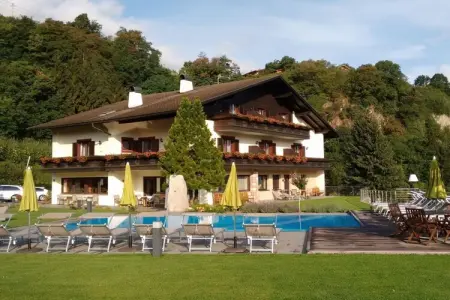 Appartement 5 personnes avec piscine à Lana : photo 2