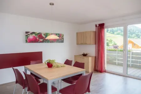 Maison de vacances Apfel à Schenna-Verdins, piscine et vue montagne : photo 3