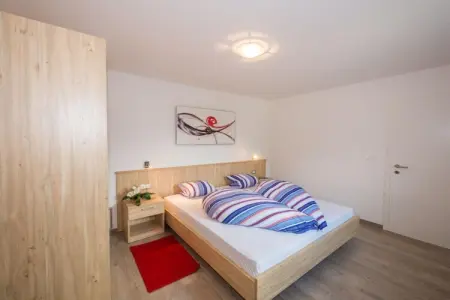 Maison de vacances Apfel à Schenna-Verdins, piscine et vue montagne : photo 7