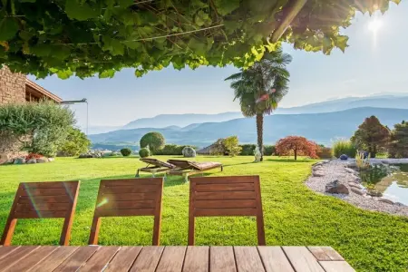 Maison de vacances à Kaltern, jardin méditerranéen avec étang : photo 5