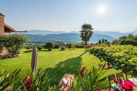 Maison de vacances Kaltern, jardin méditerranéen et étang : photo 6