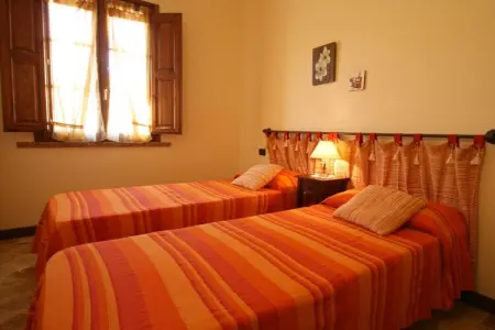 Gîte avec lac privé et piscine en Toscane : photo 12