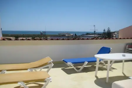 111947, Appartement de vacances en ville, en bord de mer - Photo 2