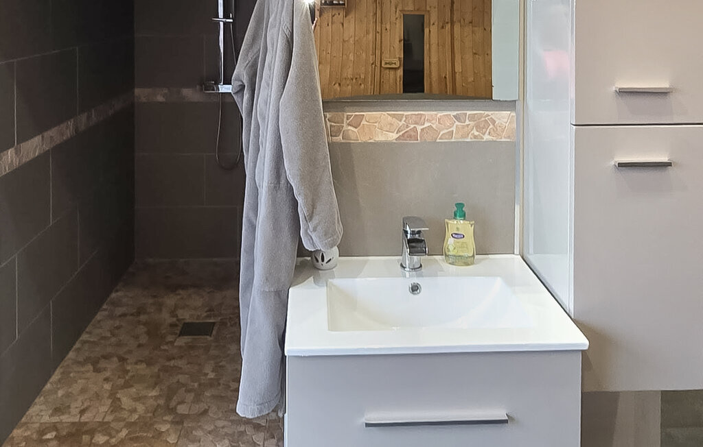Maison 10 personnes avec piscine chauffée à Verchain-Maugré - Photo 11