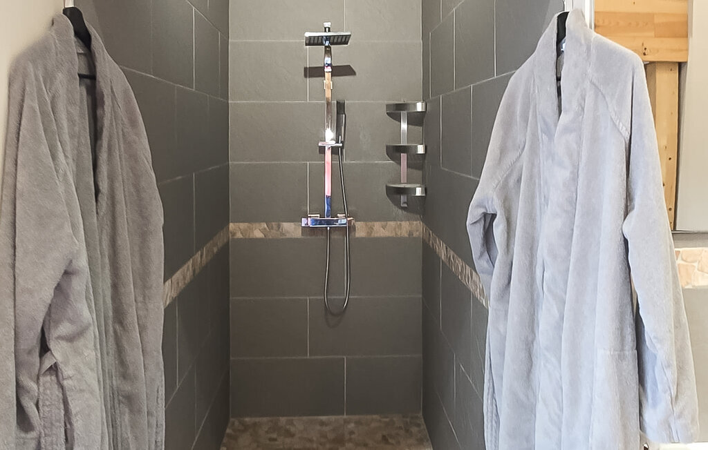 Maison 10 personnes avec piscine chauffée à Verchain-Maugré - Photo 12