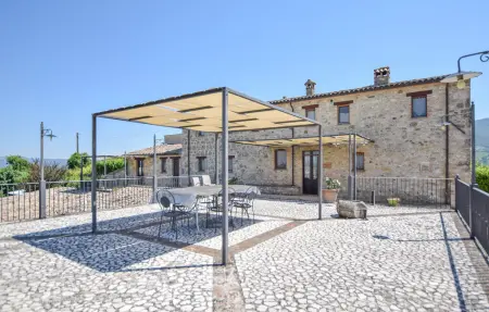 Maison 10 personnes avec piscine privée à Montecchio : photo 2