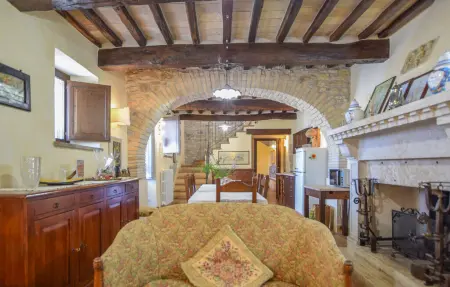 Maison 10 personnes avec piscine privée à Montecchio : photo 4