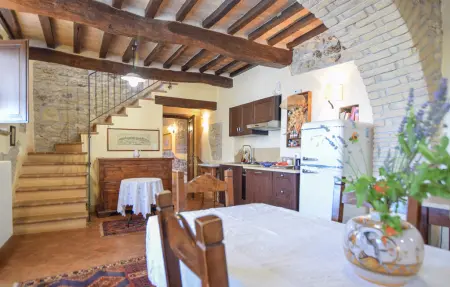 Maison 10 personnes avec piscine privée à Montecchio : photo 5