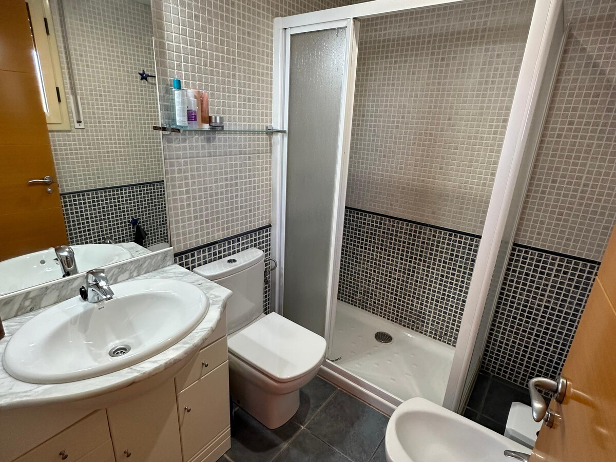 Maison 11 personnes, 5 chambres à L'Hospitalet de l'Infant - Photo 12