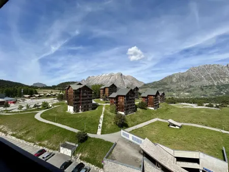 Studio Le Bois d'Aurouze, 9e étage vue montagne : photo 15