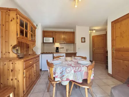 Appartement 5 pers. Praz-sur-Arly, ski à 450 m : photo 2