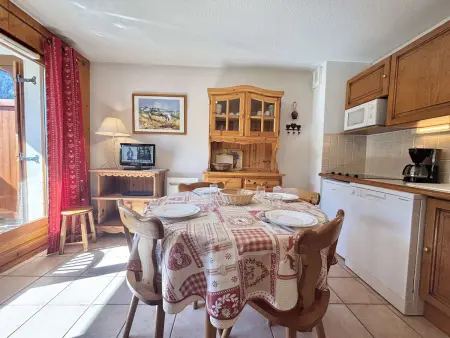 Appartement 5 pers. Praz-sur-Arly, ski à 450 m : photo 3