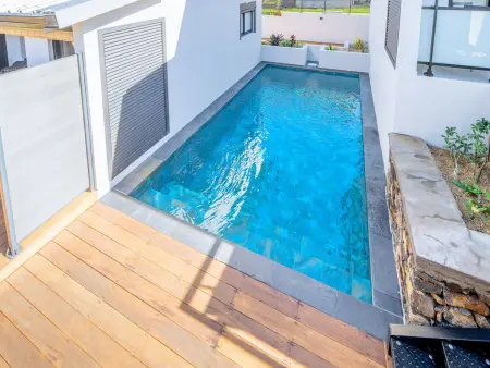 Location gite à Saint Pierre, Maison avec clim et WiFi - 2 pers., proche St-Pierre