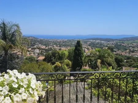 Villa vue mer, animaux admis - 12 pers., Villa 12 personnes à Bormes les Mimosas - Photo 1