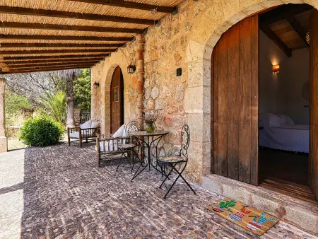 Can Bregat, gîte rural 2 pers. à Pollença, vue montagne : photo 6